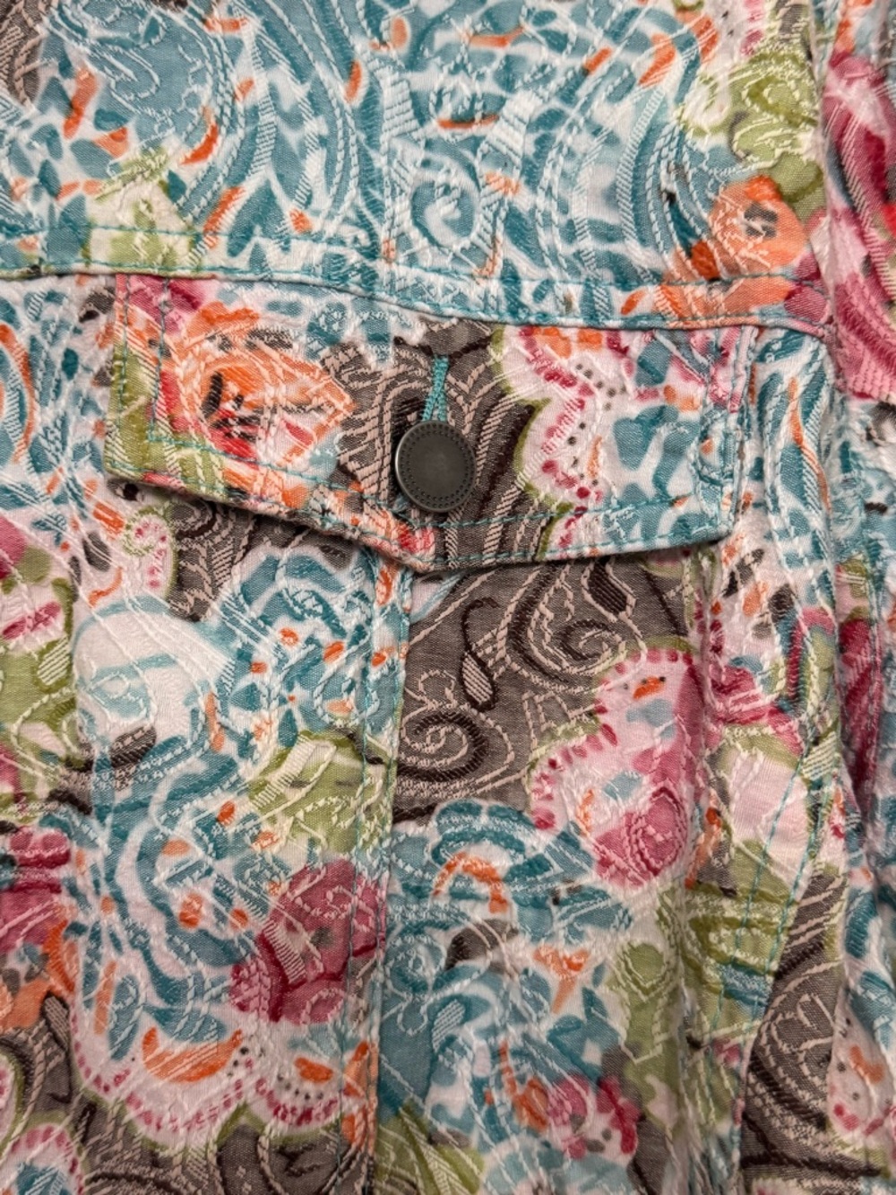 Analogy Plus Quilted Floral Jacket in Pastel Multi - Picture 4 of 6